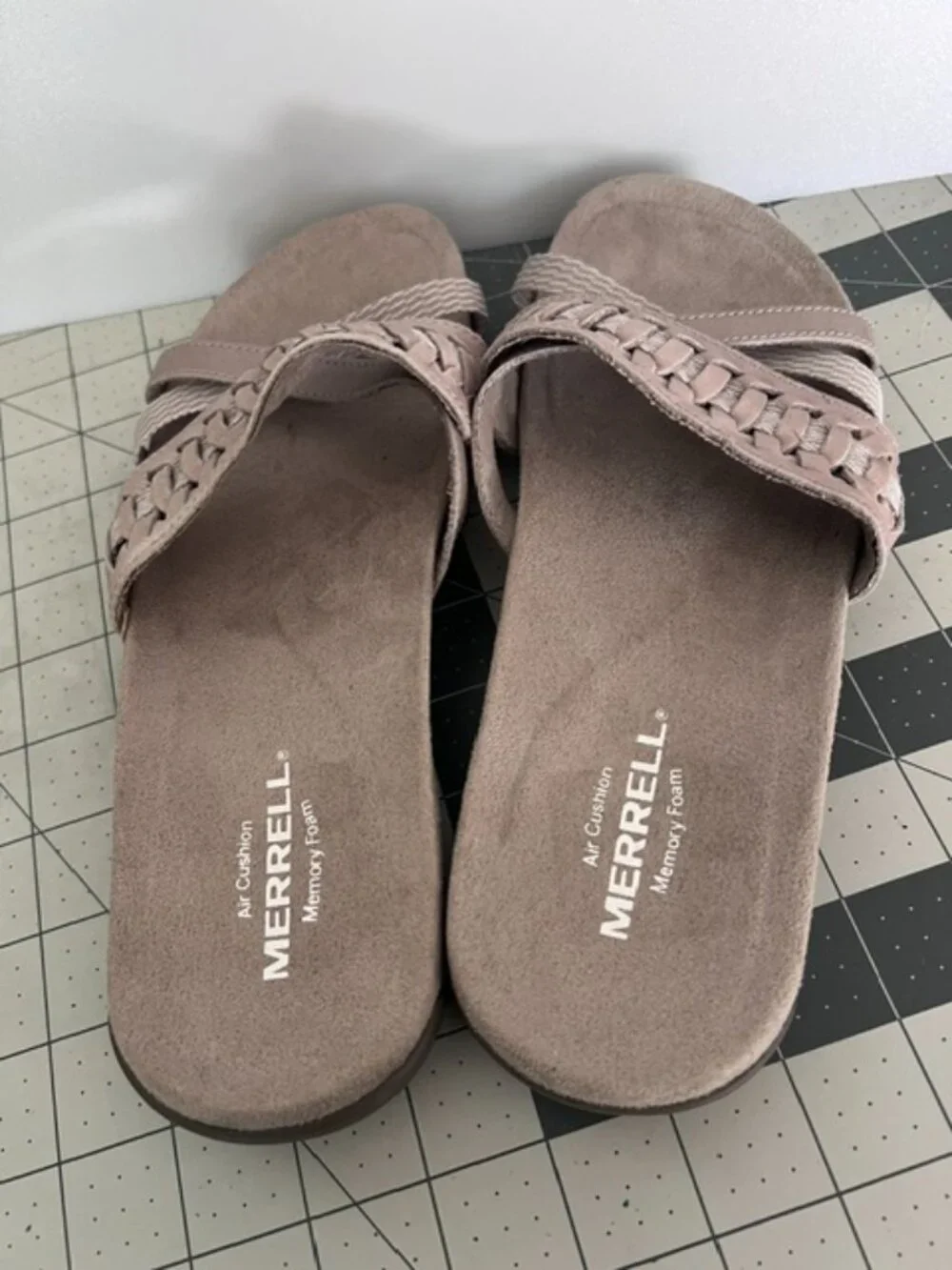 MERRELL Women's Kempsey Slide Sandals memory‎ foam tan woven straps size 7